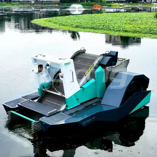 Robot per la pulizia dell'oceano, barca per la pulizia della superficie dell'acqua con rimozione delle erbacce